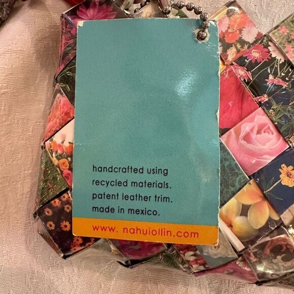 Nahui Ollin Candy Wrapper Multicolor Removable Strap Wristlet Wallet Keychain - Picture 12 of 14